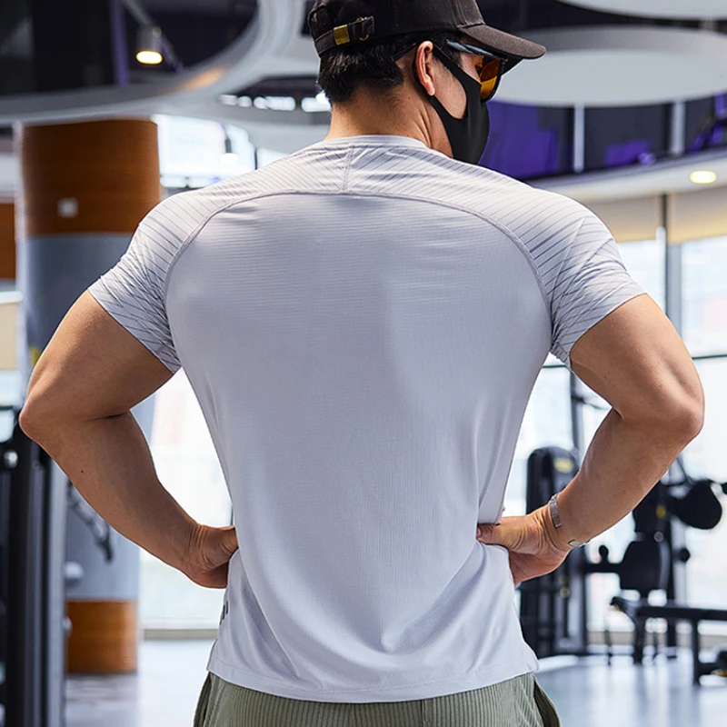 Men Sports T-shirt Dry Fit Sho - Pilates Yoga Top 评论和价格